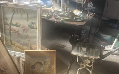 3715 Folsom Street is in the 2025 Hillwide Garage Sale!